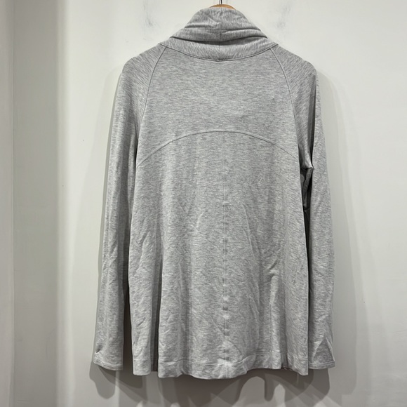 Lululemon Coast Easy Wrap Heathered Core Ultra Light Grey Size 8 - Picture 15 of 16